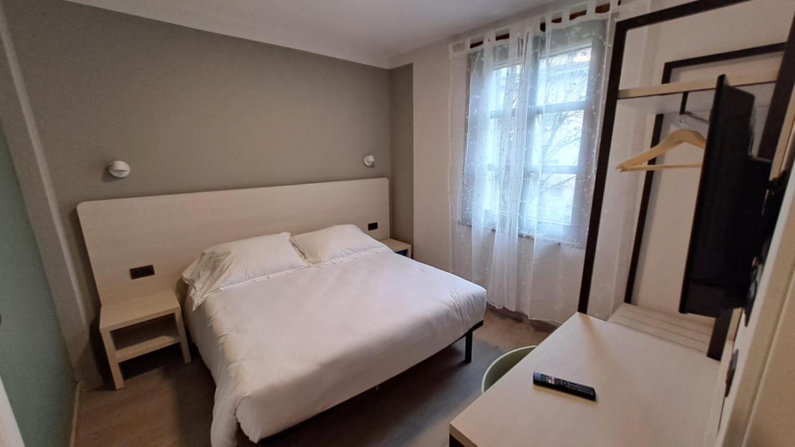 Ducathotel Torrile Kültér fotó